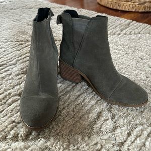 TOMS Olive Booties